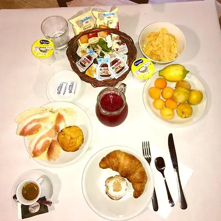 Velasole Otel Posada (Sardinia)